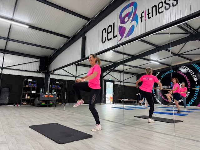 Cours collectif dans la salle Cel Fitness